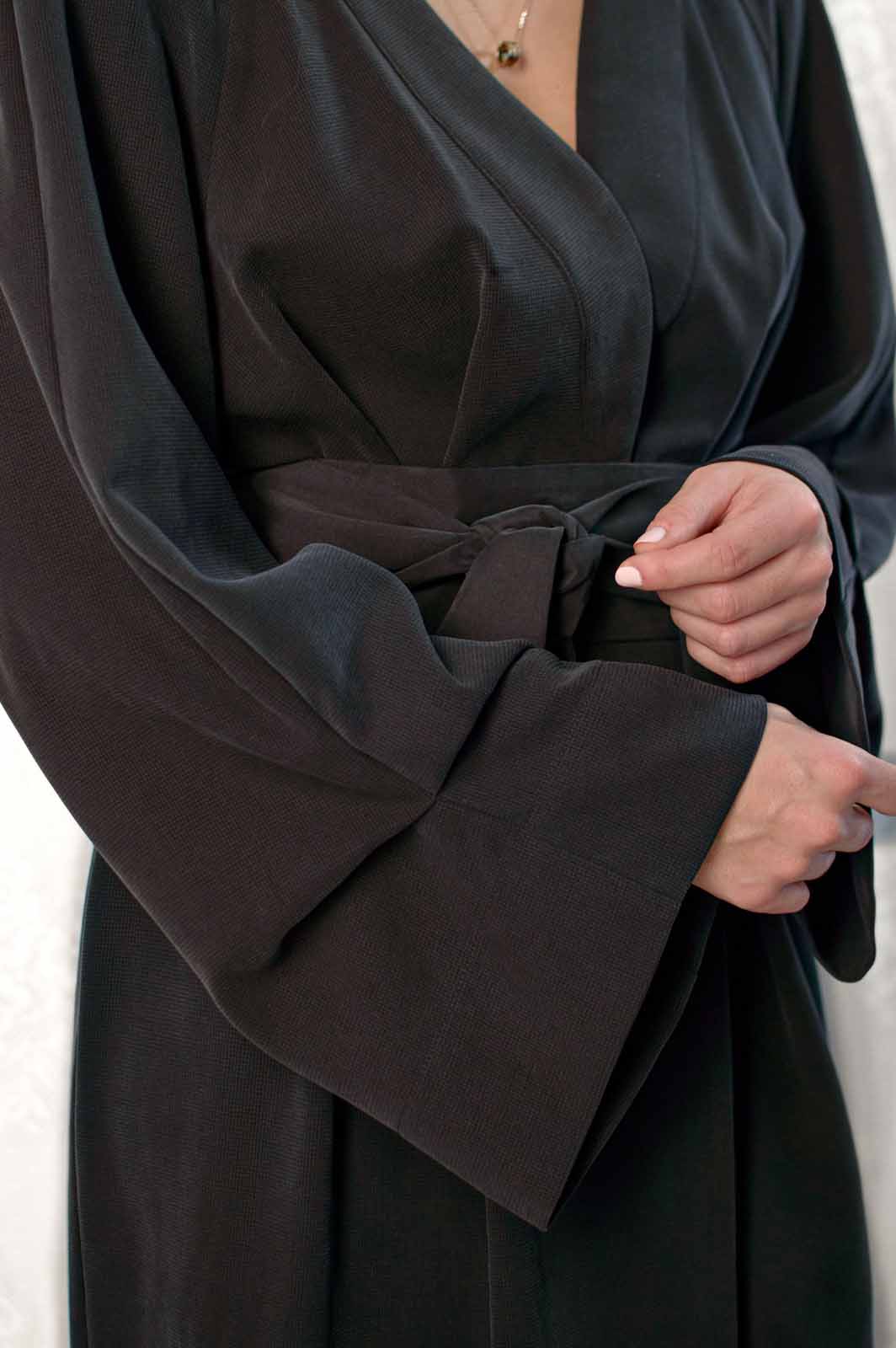 Črna kimono obleka Helena