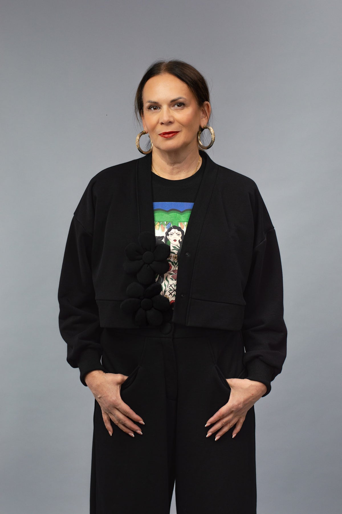 Morana cardigan with floral buttons 