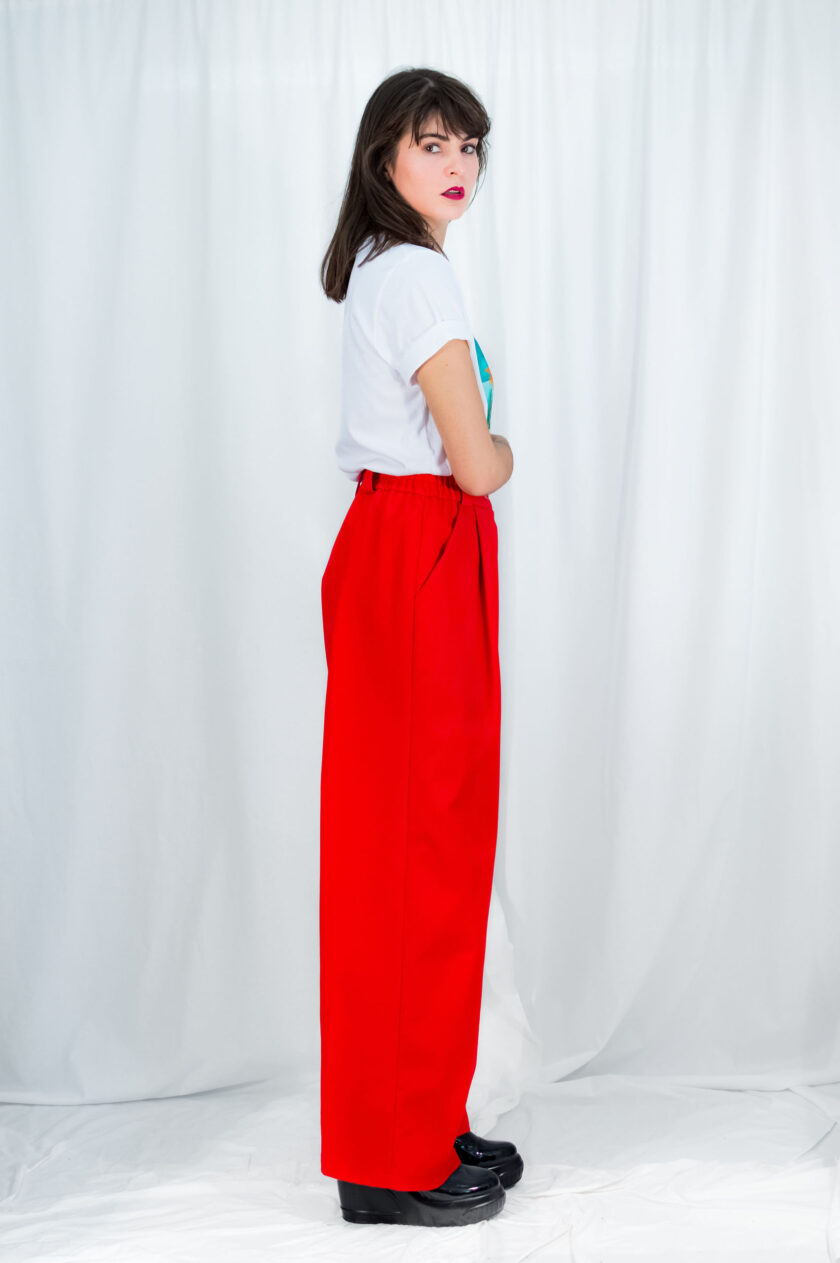 100% cotton heavy wide trousers with pleats