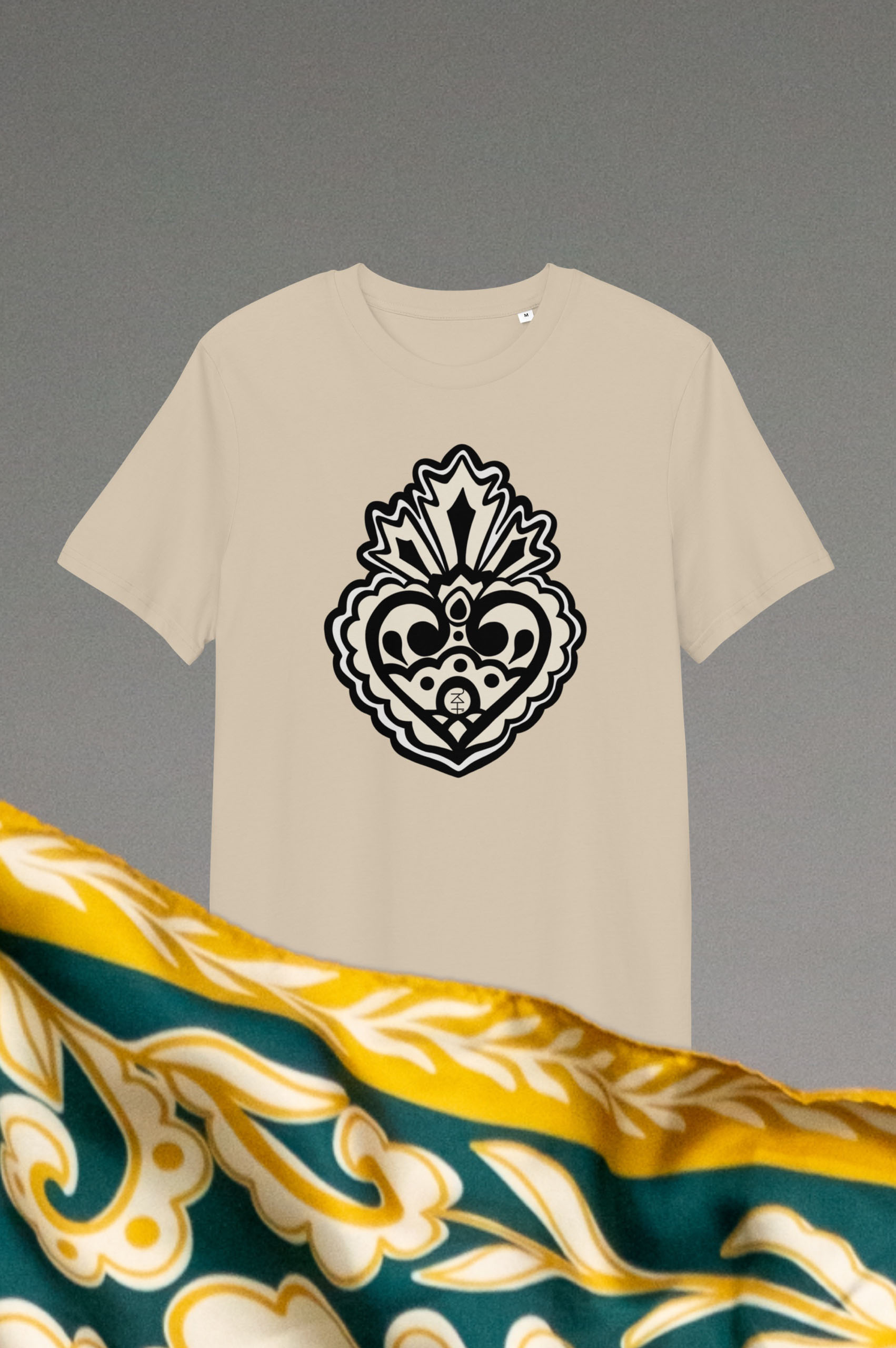 IMG_2575 Organic cotton unisex fit t-shirt with heart print JKH identity