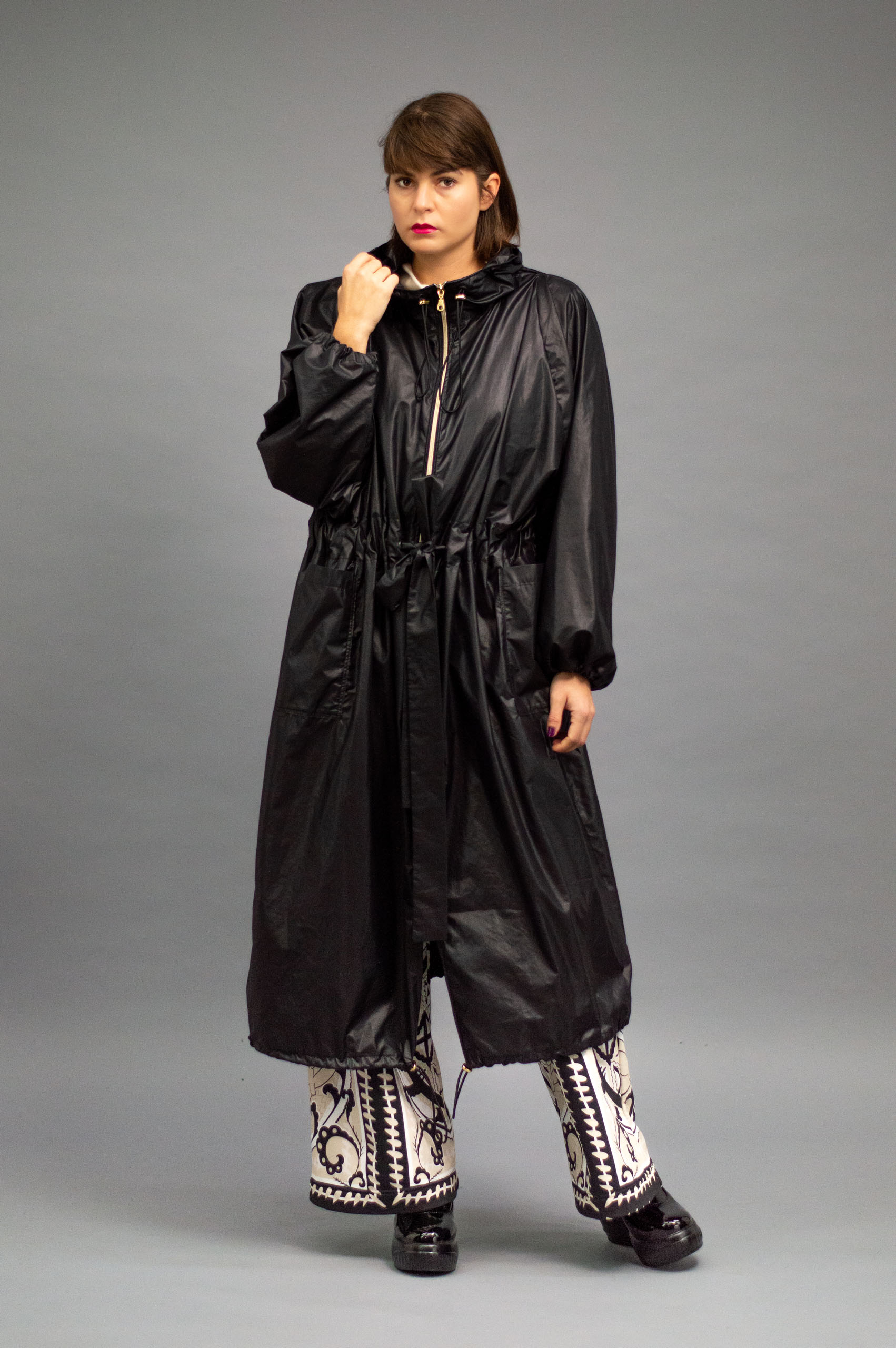 jkh-baloontrench-black-1 JKH identity black balloon trench coat