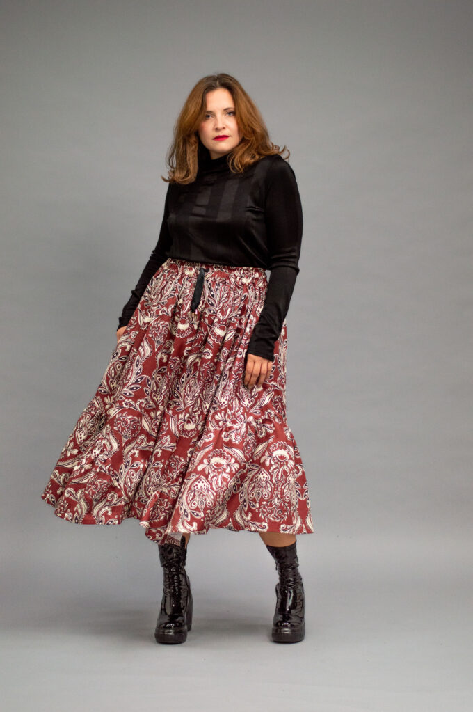 JKH identity Full Midi Skirt Red Print