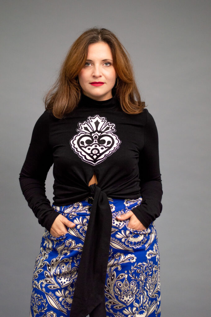 JKH identity black tie wrap top