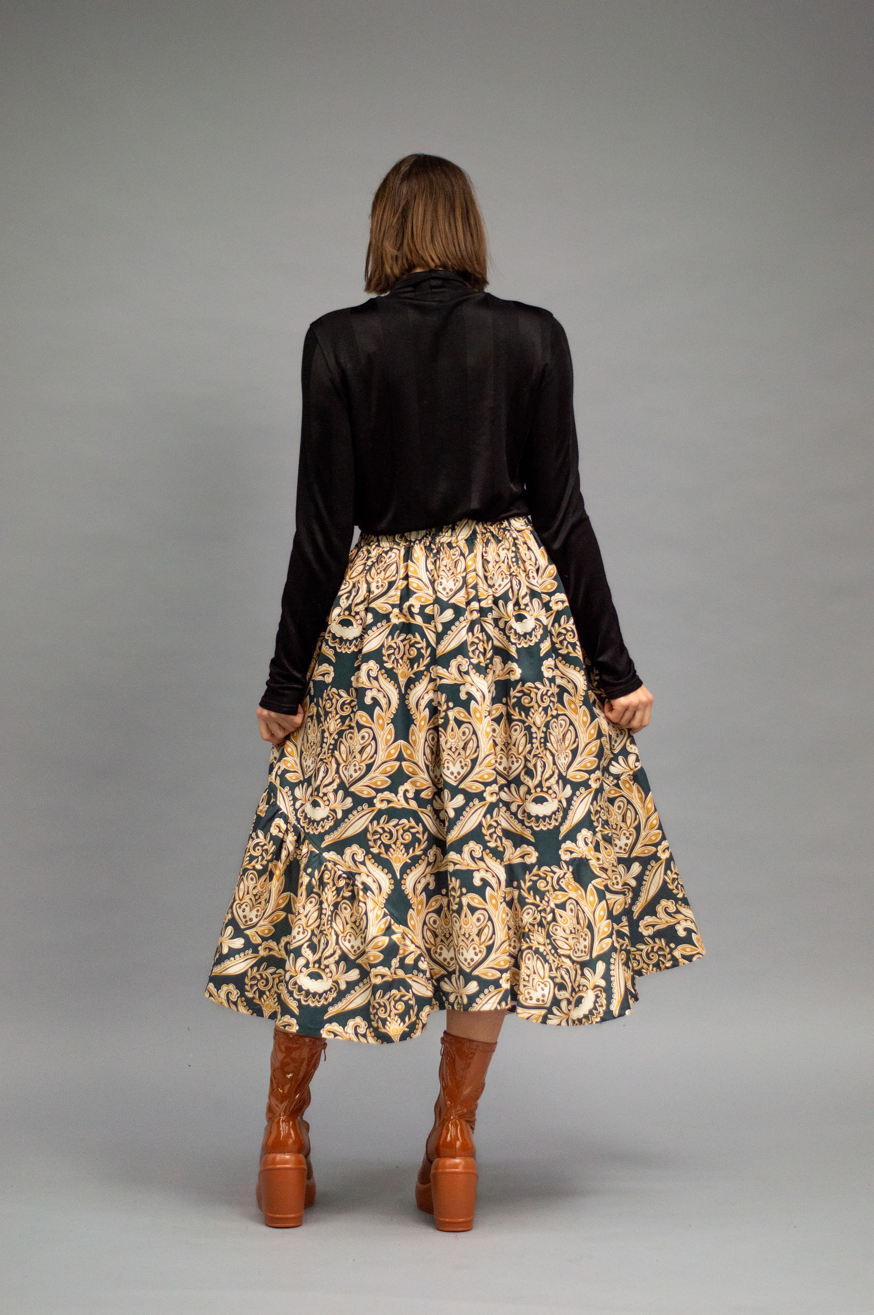 jkh-volumeskirt-green-4 JKH identity full printed skirt Julia Kaja Hrovat