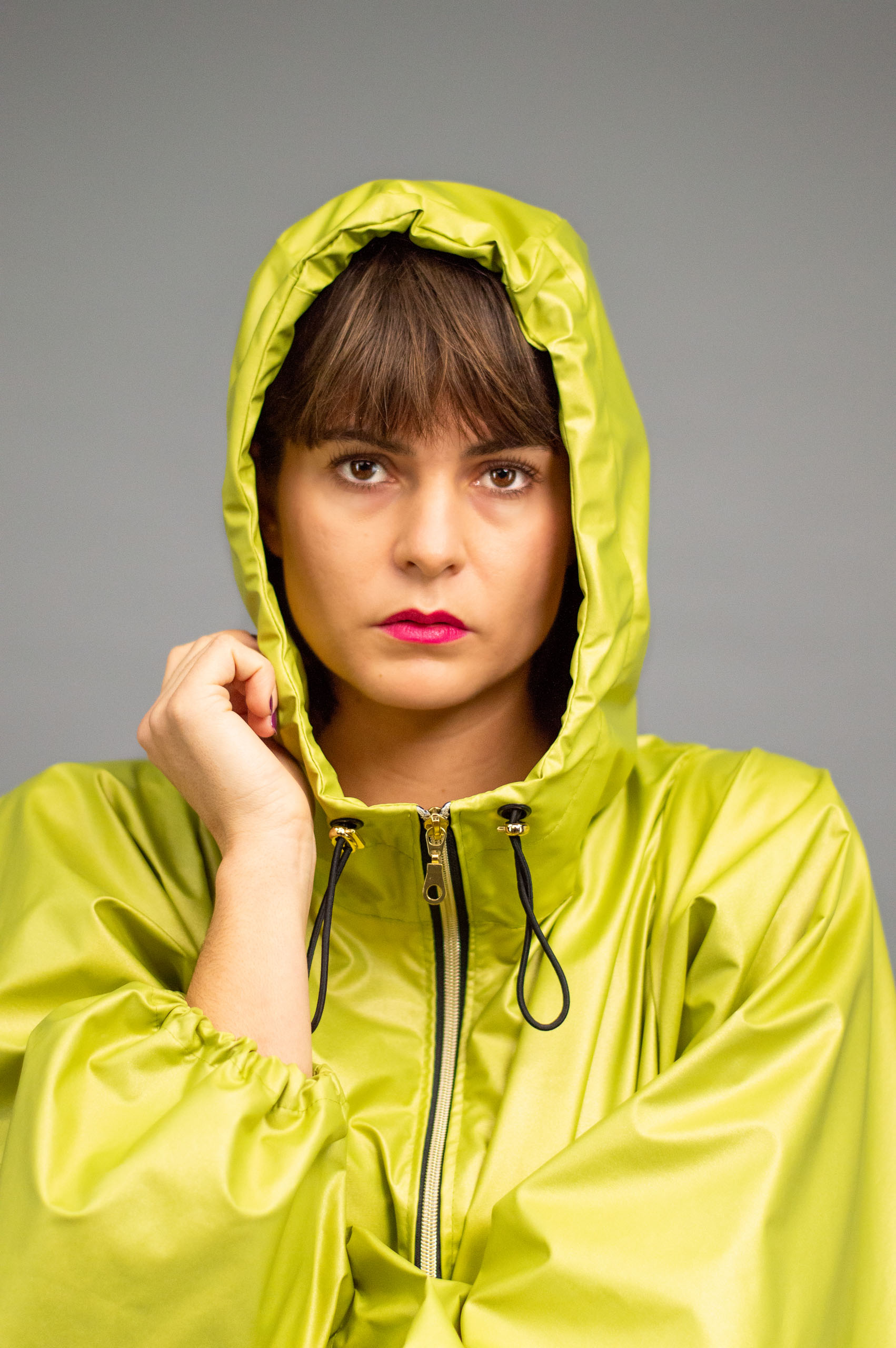 jkh-yellowgreen-ballontrench-6 JKH identity balloon trench in geen yellow